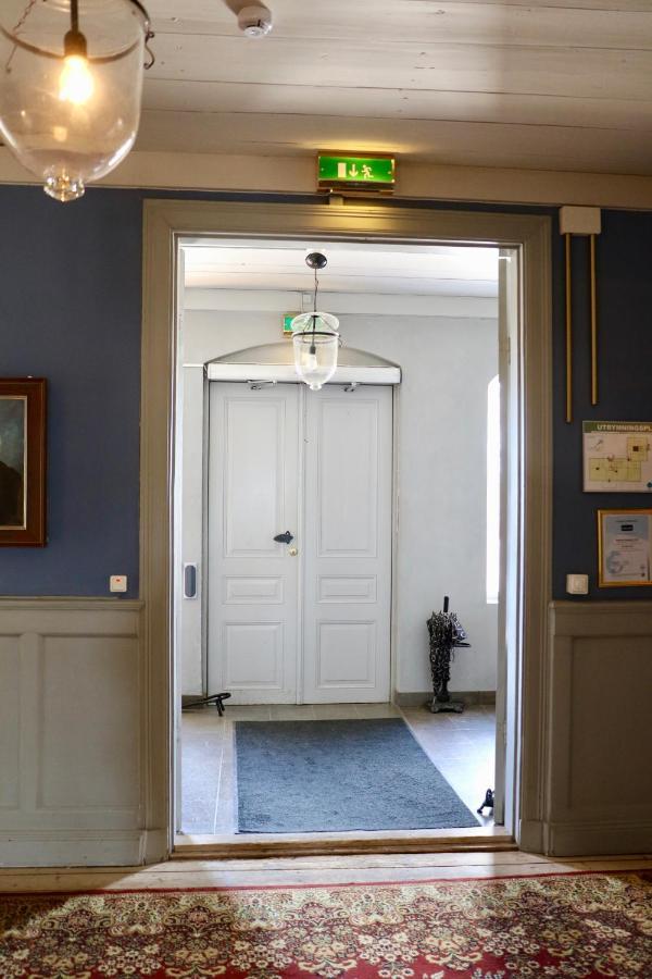 Thottska Villan Stromsholm ภายนอก รูปภาพ